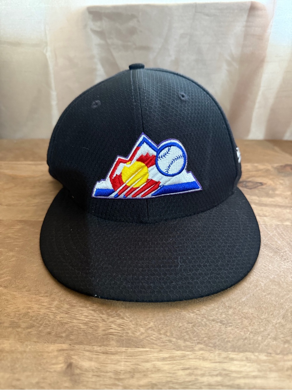 New Era Black Baseball Cap with Multicolor Mountain Baseball Logo